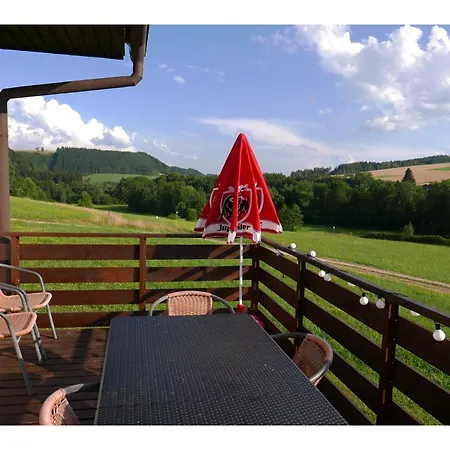 Detached With A Terrace In The Adelaarsgebergte * Starkov (Hradec Kralove)