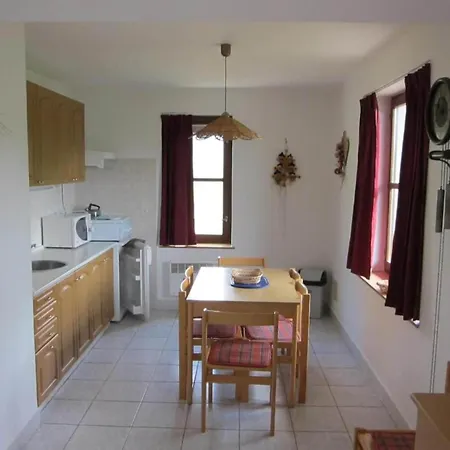 Detached With A Terrace In The Adelaarsgebergte Holiday home Starkov (Hradec Kralove)