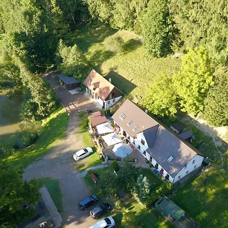 Detached With A Terrace In The Adelaarsgebergte Starkov (Hradec Kralove)