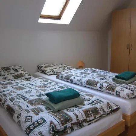 Holiday home Detached With A Terrace In The Adelaarsgebergte Starkov (Hradec Kralove)