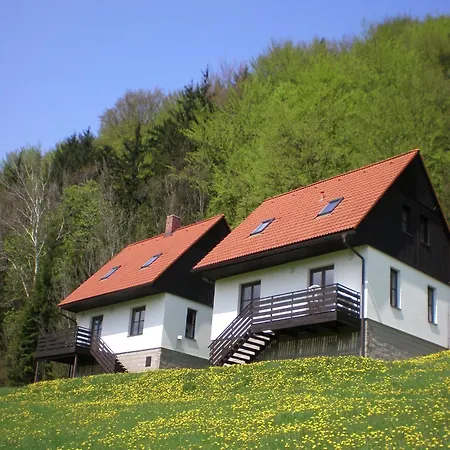 Holiday home Detached With A Terrace In The Adelaarsgebergte *
